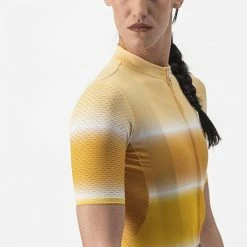 Maillot Manche Courte Castelli Dolce Sable/Rouge Femme -Vélos Urbains Soldes Magasin 05 4522060 867 700x700 3