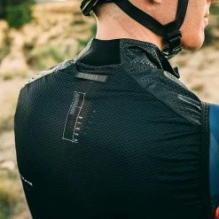 Gilet Gobik Plus 2.0 Citizen Homme -Vélos Urbains Soldes Magasin chaleco plus2.0 hombre citizen gobik warm series22 4 700x700 5