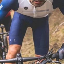 Cuissard Court Gobik Absolute Deep Blue 4.0 K10 Homme 65 Cuissard Court Gobik Absolute Deep Blue 4.0 K10 Homme -Vélos Urbains Soldes Magasin culotte corto hombre absolute4 0 deep blue gobik 4 1500x1500 700x700 7