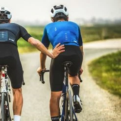 Maillot Manche Courte Gobik Attitude Hydra Unisex -Vélos Urbains Soldes Magasin maillot manga corta attitude hydra warm series 2021 gobik 4 1500x1500 700x700 1