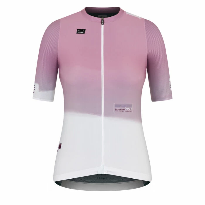 Maillot Manche Courte Gobik Attitude 2.0 Glycine Femme 2023 12 Maillot Manche Courte Gobik Attitude 2.0 Glycine Femme 2023 – Image 10