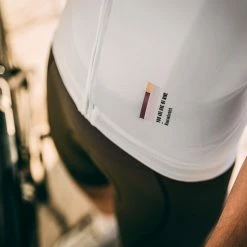 Maillot Manches Courtes Gobik Stark Rosewood Femme 40 Maillot Manches Courtes Gobik Stark Rosewood Femme -Vélos Urbains Soldes Magasin maillot mujer stark rosewood streak gobik warm series22 3 700x700 3