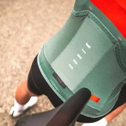 Maillot Manche Courte Gobik Carrera Scout Unisex -Vélos Urbains Soldes Magasin maillot unisex carrera scout gobik warm series21 4 700x700 2