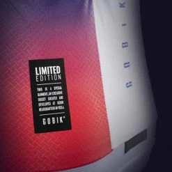 Maillot Manche Courte Gobik Cx Pro Be Your Own Revolution Unisex -Vélos Urbains Soldes Magasin maillot unisex cxpro be your own revolution gobik 4 600x 700x700 2