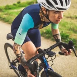 Maillot Manche Courte Gobik Cx Pro Bora Unisex -Vélos Urbains Soldes Magasin maillot unisex cxpro bora gobik warm series21 3 600x 700x700 3